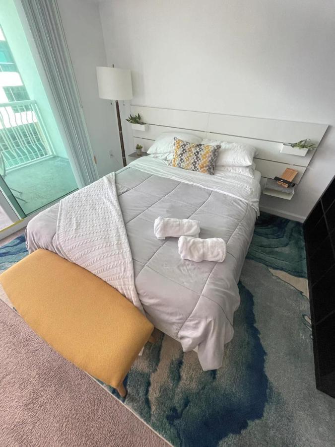Studios In Brickell With Pool, Gym, Free Parking And Game Room Miami Zewnętrze zdjęcie