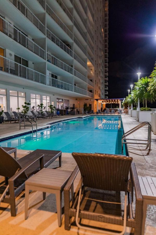 Studios In Brickell With Pool, Gym, Free Parking And Game Room Miami Zewnętrze zdjęcie