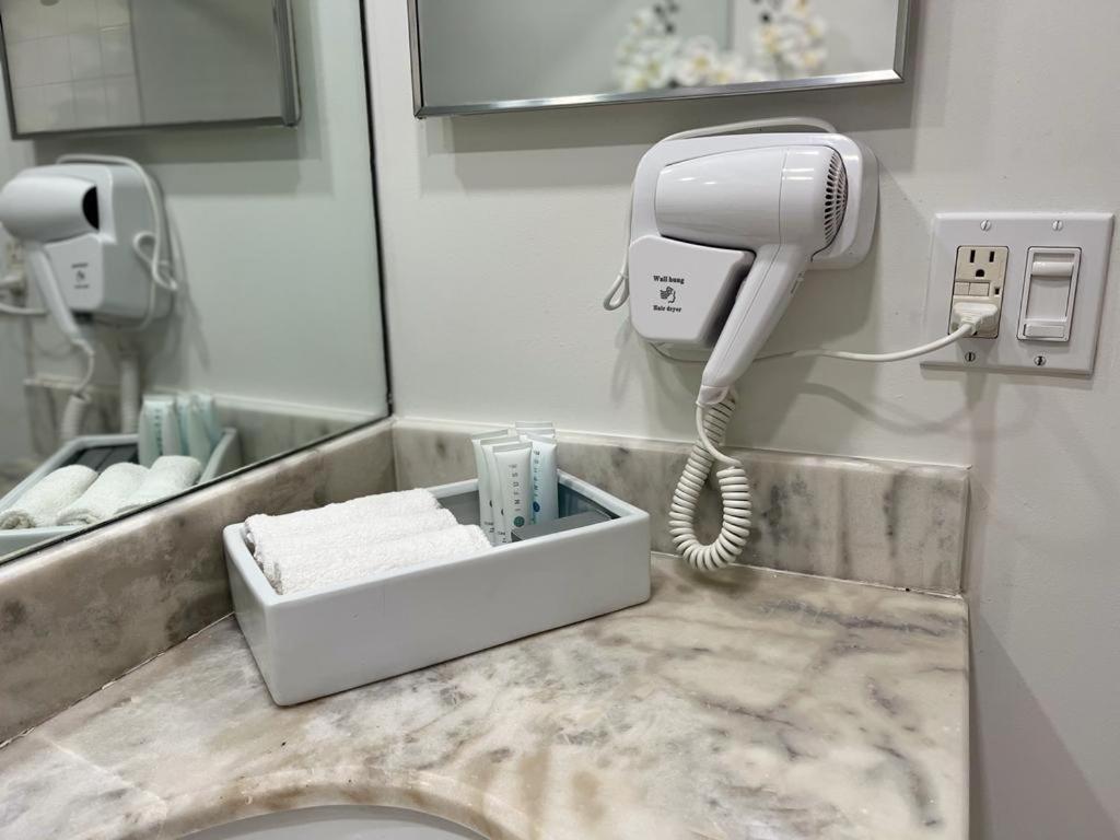 Studios In Brickell With Pool, Gym, Free Parking And Game Room Miami Zewnętrze zdjęcie