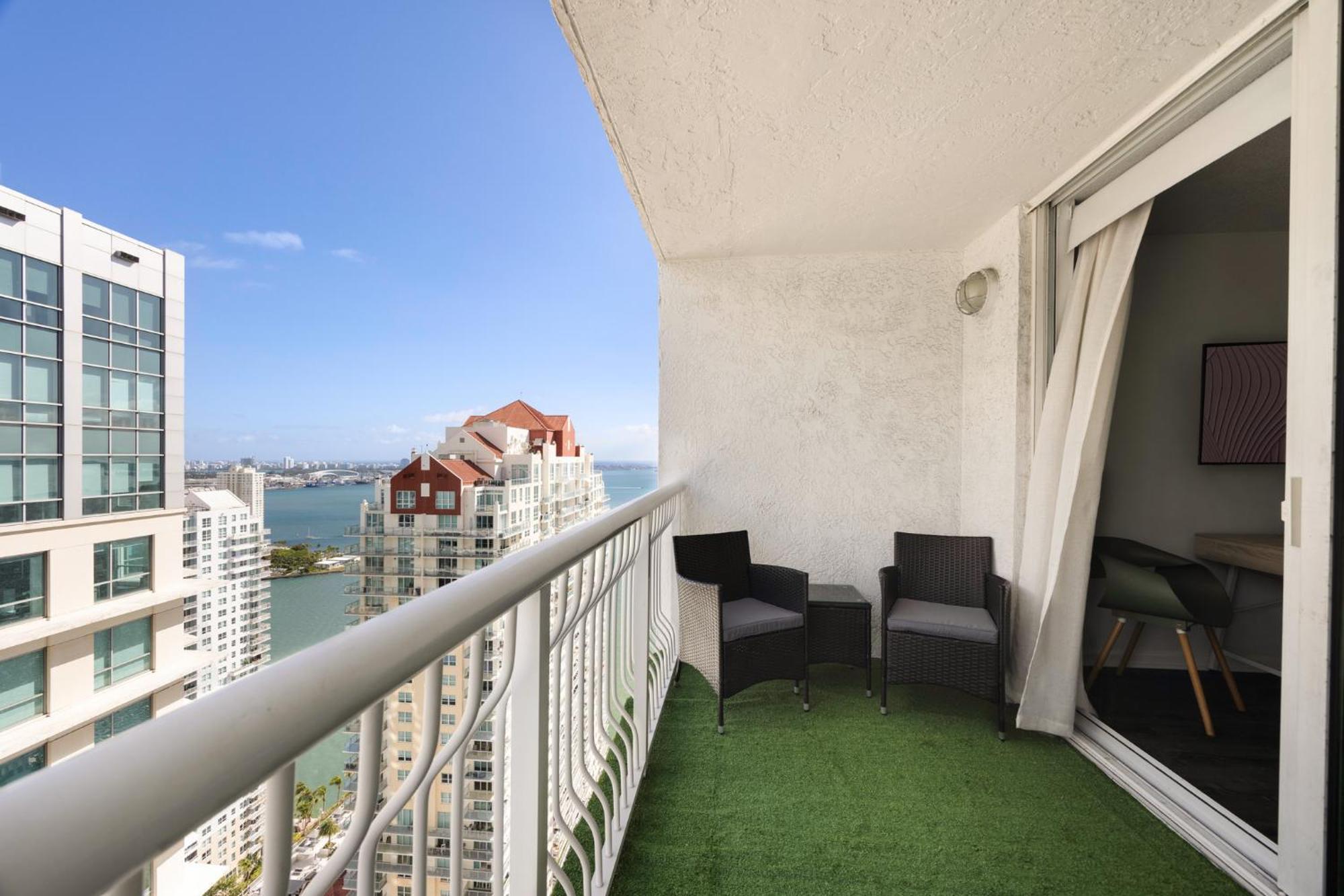 Studios In Brickell With Pool, Gym, Free Parking And Game Room Miami Pokój zdjęcie
